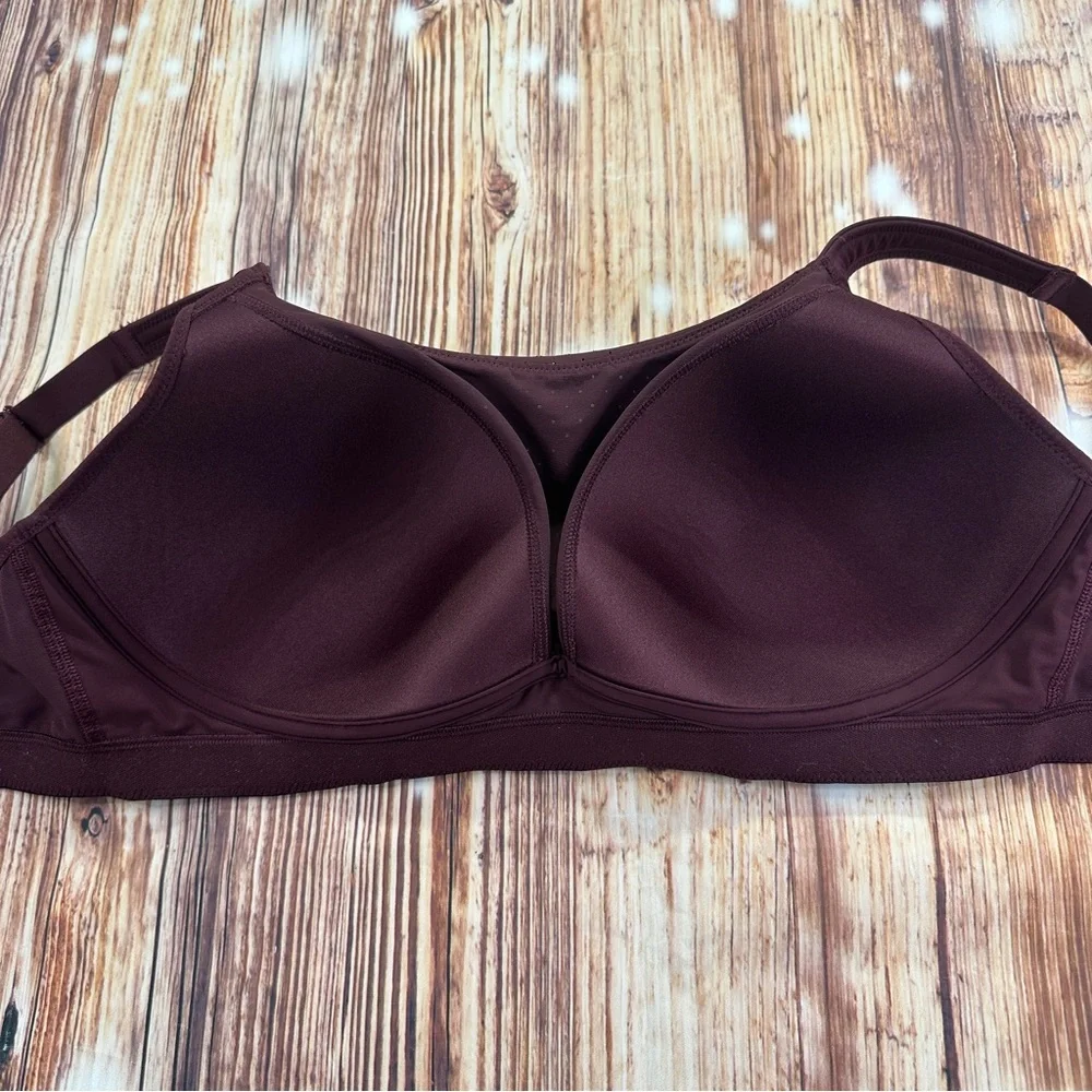 Lululemon Athletica Women’s Run Times Sports Bra Burgundy Size E34